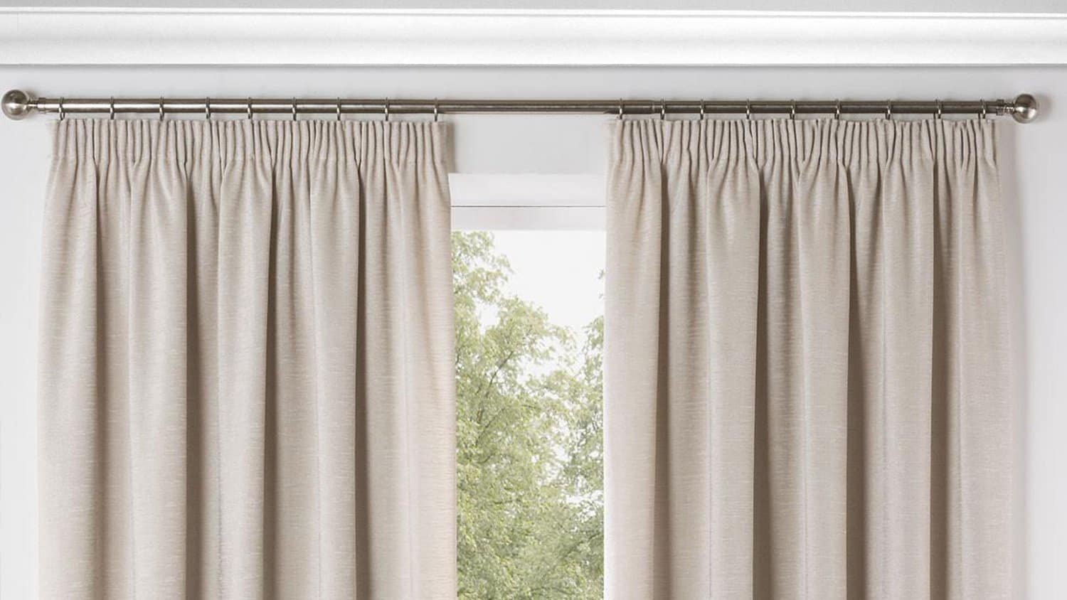 PENCIL-PLEATED-CURTAINS